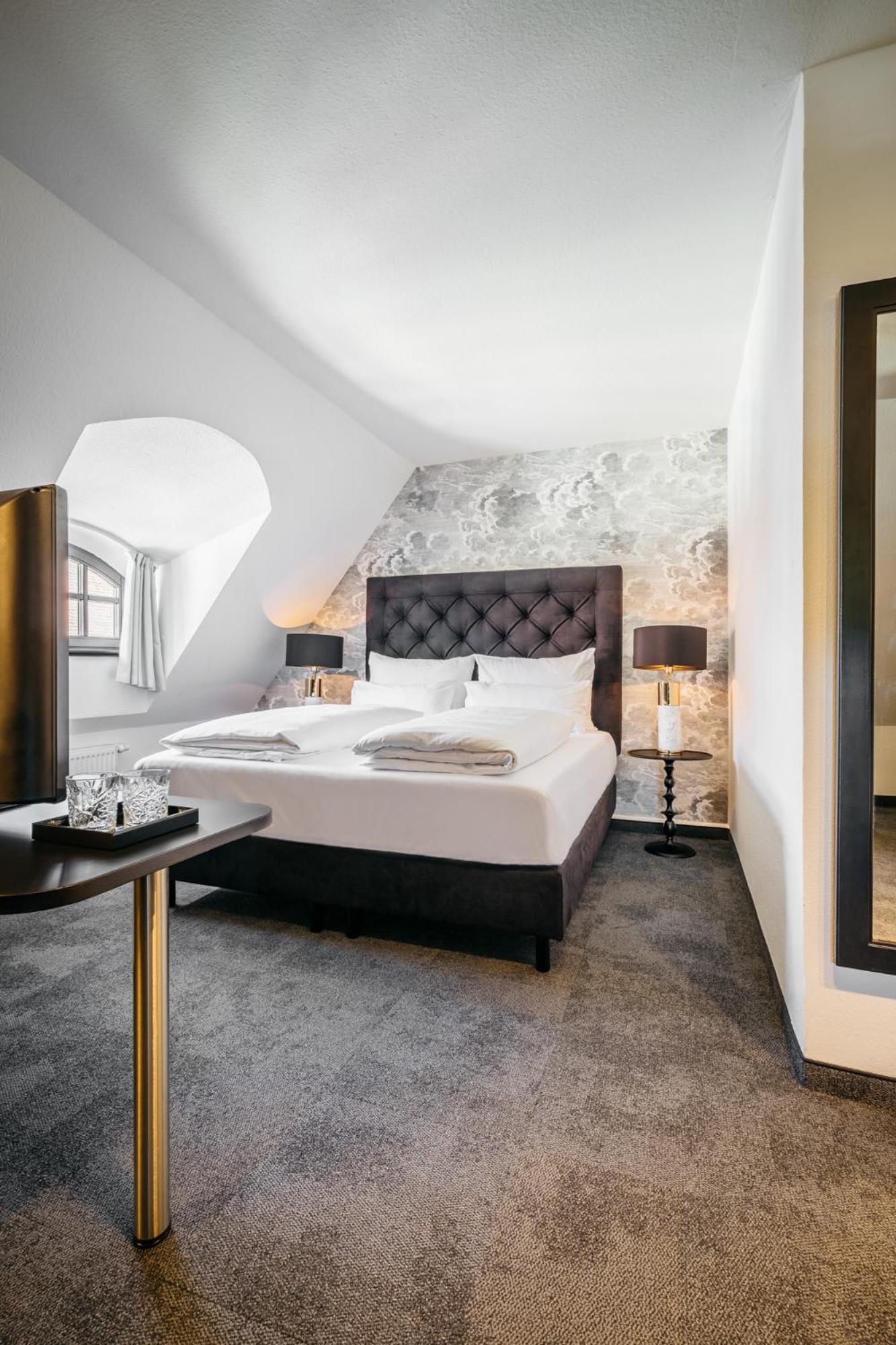 Hotel Riesengebirge Neuhof an der Zenn Bagian luar foto